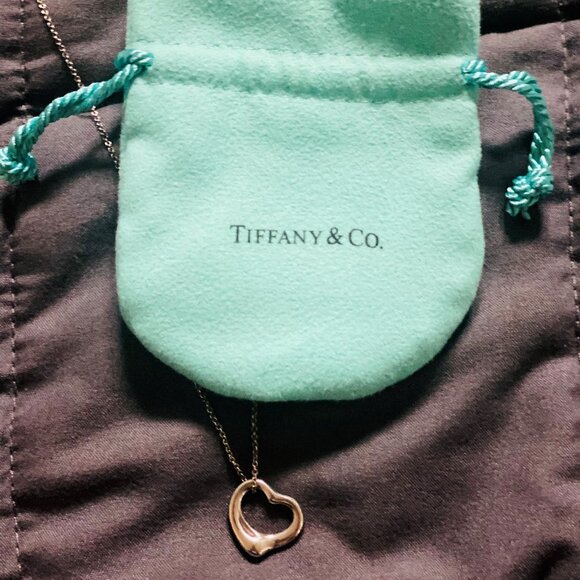 Authentic Tiffany & Co Silver Heart Necklace - Picture 3 of 3